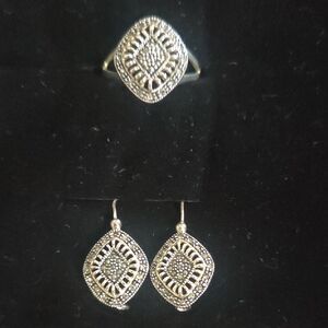 Vintage Sterling Silver NV 925 Marcasite Wire Earrings & Ring Size 8 Gift Set